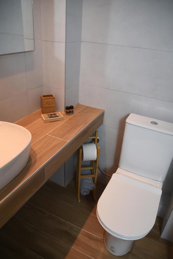 Haus Risos Next Generation Apartment Торони Екстериор снимка