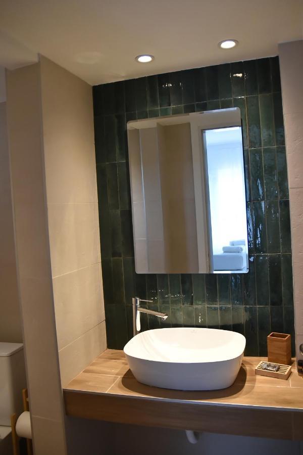 Haus Risos Next Generation Apartment Торони Екстериор снимка