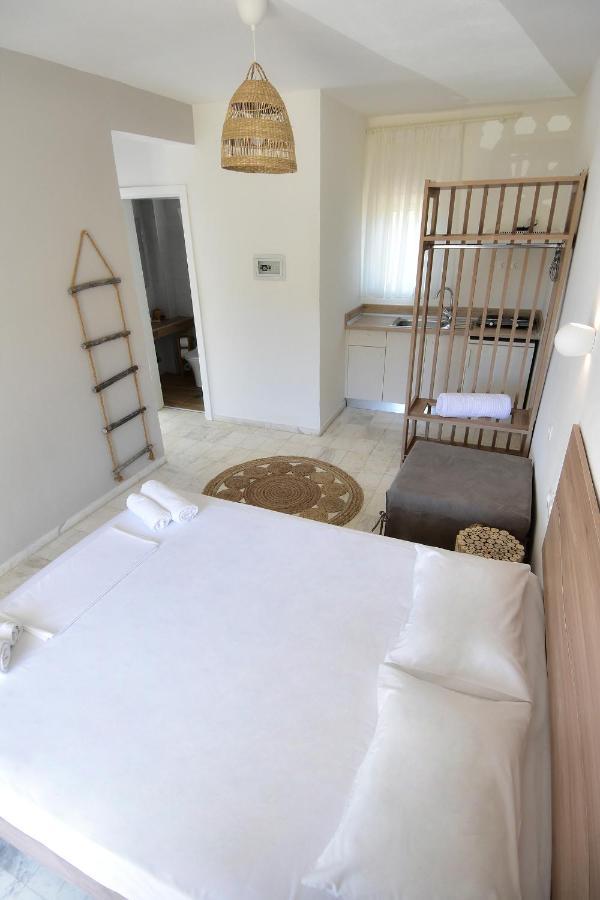 Haus Risos Next Generation Apartment Торони Екстериор снимка