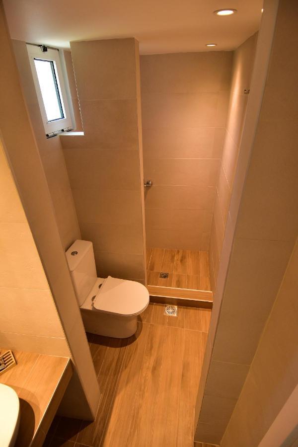 Haus Risos Next Generation Apartment Торони Екстериор снимка
